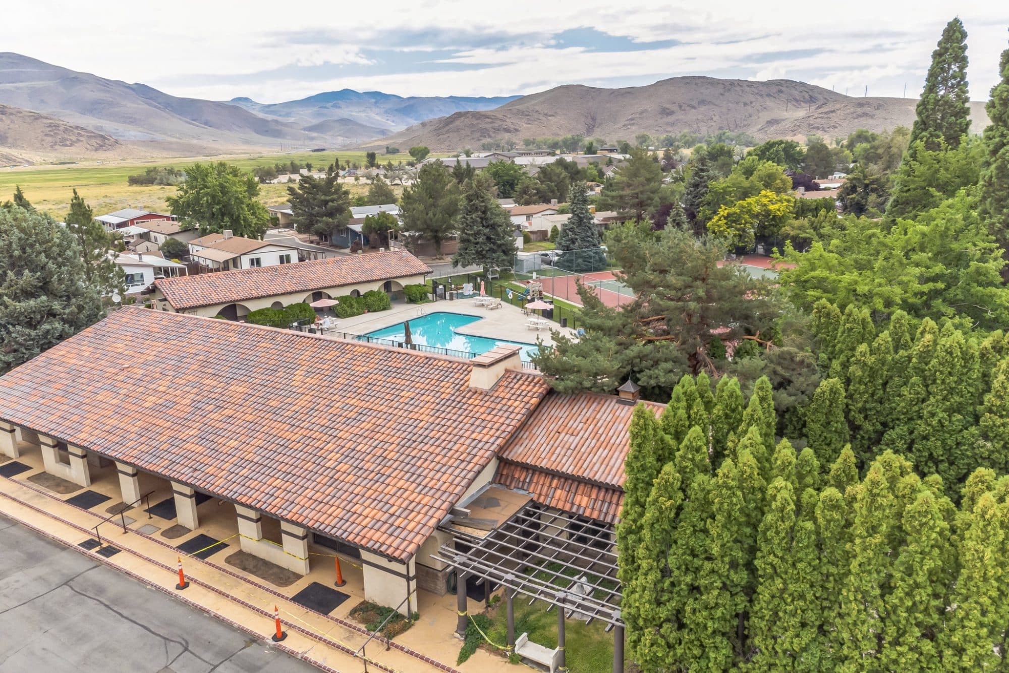 1swqLM47Ar DJI 0032phatsimowenzel