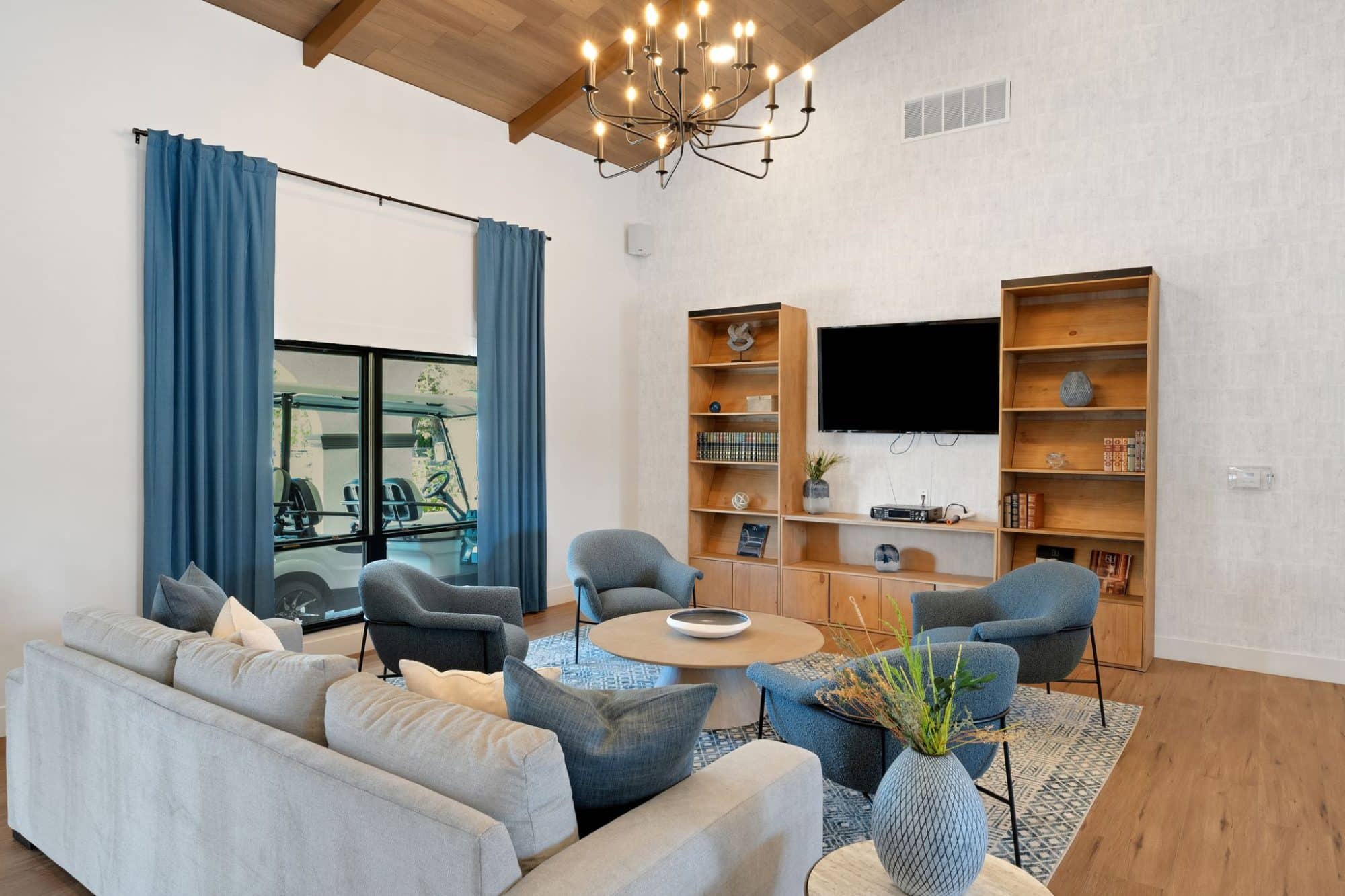 70 4465 Boca Way Reno NV 89502 USA Living room A7403862