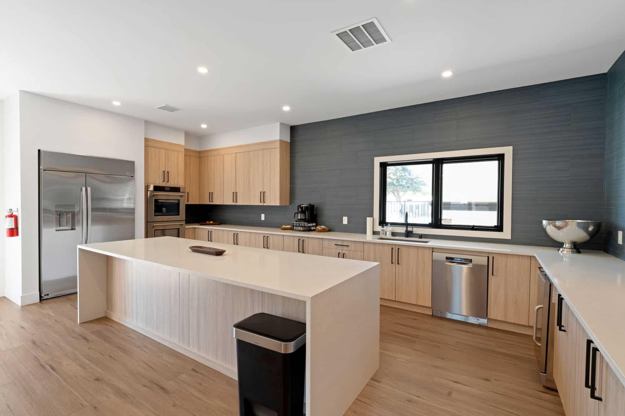 76 4465 Boca Way Reno NV 89502 USA Kitchen A7403838